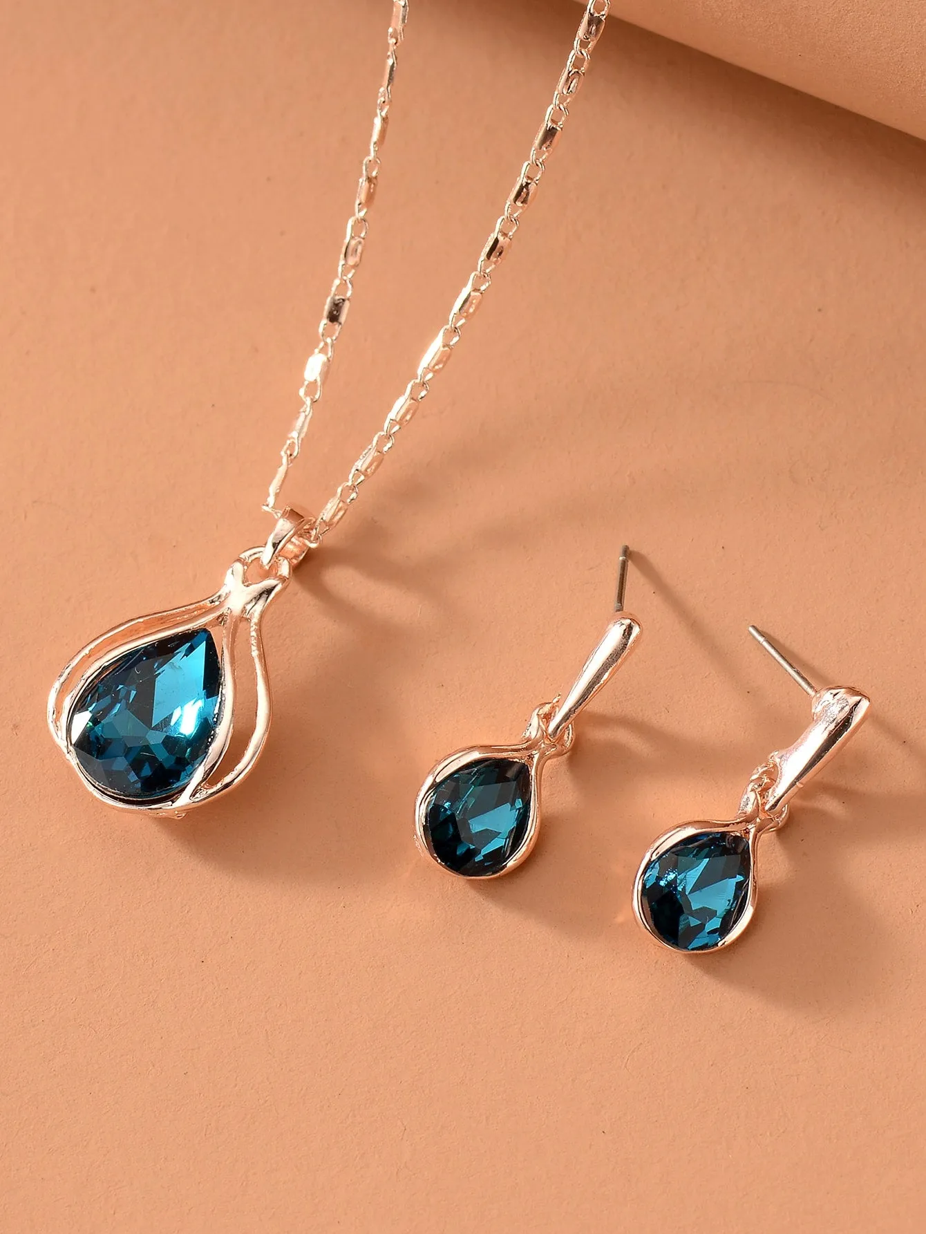 Rhinestone Water-drop Pendant Necklace & Drop Earrings Jewelry Set Jewelry Gift